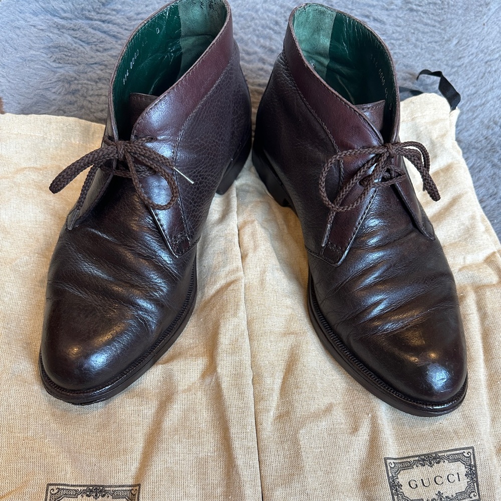 Vintage Gucci lace up men’s boots size 42- size 9
